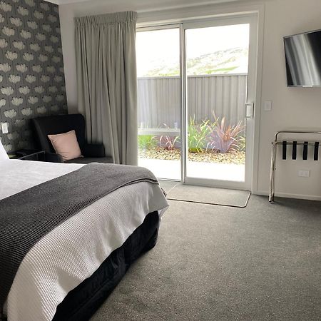 Lakeview Terrace Accommodation Кромуел Екстериор снимка