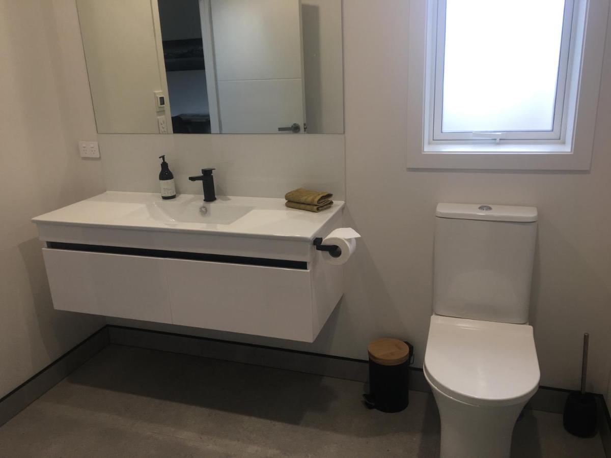 Lakeview Terrace Accommodation Кромуел Екстериор снимка